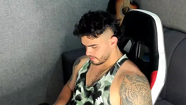 Ricardogo19 online show from October 20, 10:54 pm