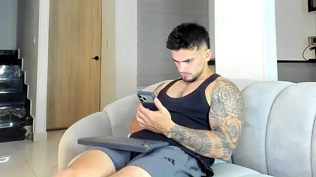 Ricardogo19 online show from April 10, 11:12 pm