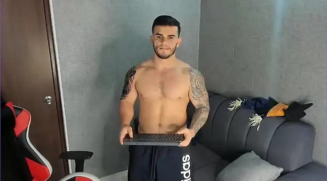 Ricardogo19 online show from February 22, 7:47 pm