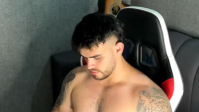 Ricardogo19 online show from September 29, 10:15 pm