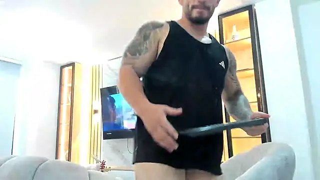 Ricardogo19 online show from November 19, 8:53 pm