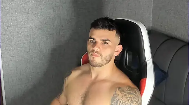 Ricardogo19 online show from March 18, 10:58 pm