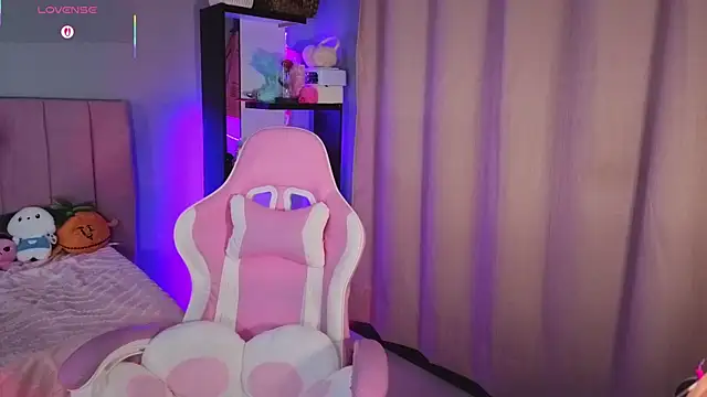 LoaLuxury online show from January 10, 1:39 pm