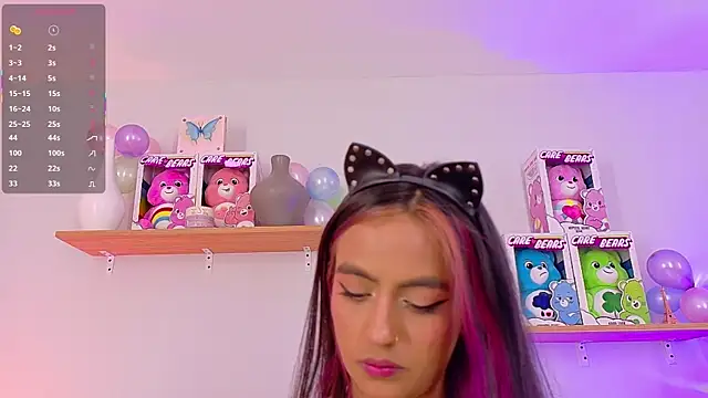 emily bank online show from November 24, 7:36 pm