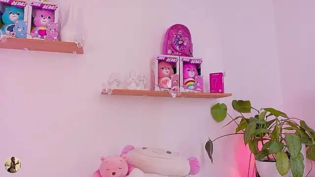 emily bank online show from April 8, 8:10 pm