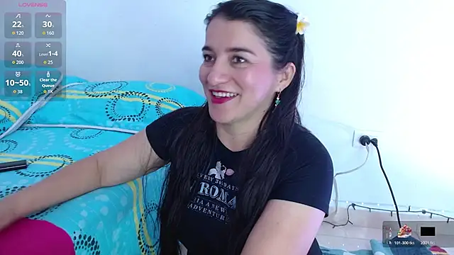 Emelyross  online show from June 17, 12:59 pm