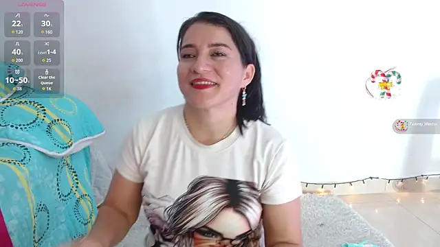 Emelyross  online show from March 16, 9:06 pm