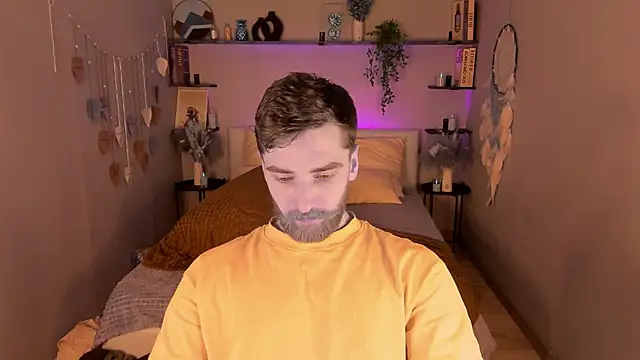 Snapshot of DexterDexx chatting on October 5, 9:44 am DexterDexx online show from October 5, 9:44 am