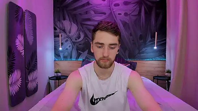 Snapshot of DexterDexx chatting on December 3, 2:53 am DexterDexx online show from December 3, 2:53 am