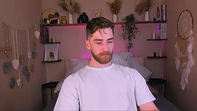 Snapshot of DexterDexx chatting on November 7, 9:30 pm DexterDexx online show from November 7, 9:30 pm