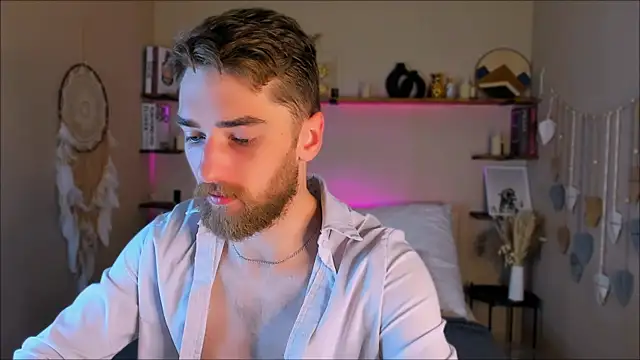 Snapshot of DexterDexx chatting on September 23, 9:11 pm DexterDexx online show from September 23, 9:11 pm