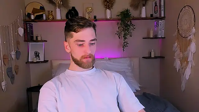 Snapshot of DexterDexx chatting on November 11, 4:46 pm DexterDexx online show from November 11, 4:46 pm