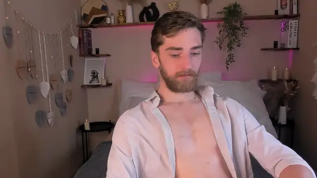 Snapshot of DexterDexx chatting on October 24, 10:20 pm DexterDexx online show from October 24, 10:20 pm