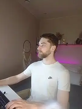 Snapshot of DexterDexx chatting on October 10, 9:59 pm DexterDexx online show from October 10, 9:59 pm