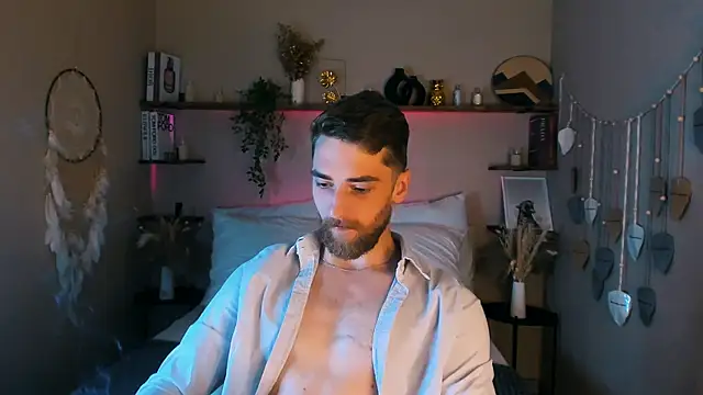 Snapshot of DexterDexx chatting on September 8, 9:25 pm DexterDexx online show from September 8, 9:25 pm