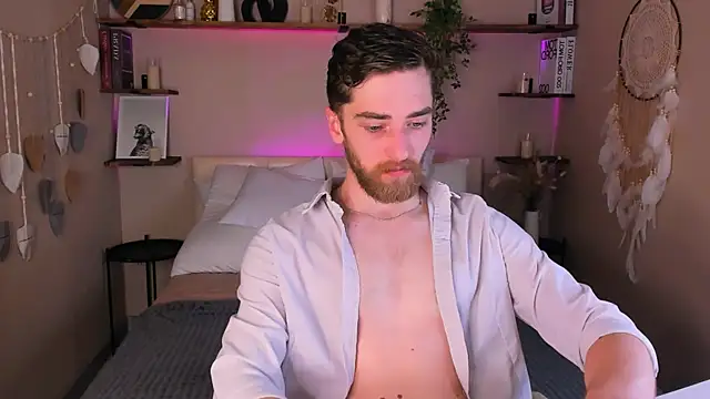 Snapshot of DexterDexx chatting on October 21, 9:14 pm DexterDexx online show from October 21, 9:14 pm