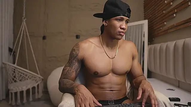 Logan Varela online show from March 26, 1:20 pm