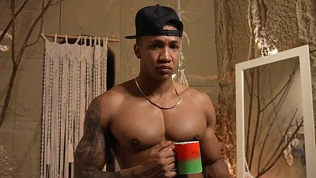 Logan Varela online show from September 19, 11:25 am