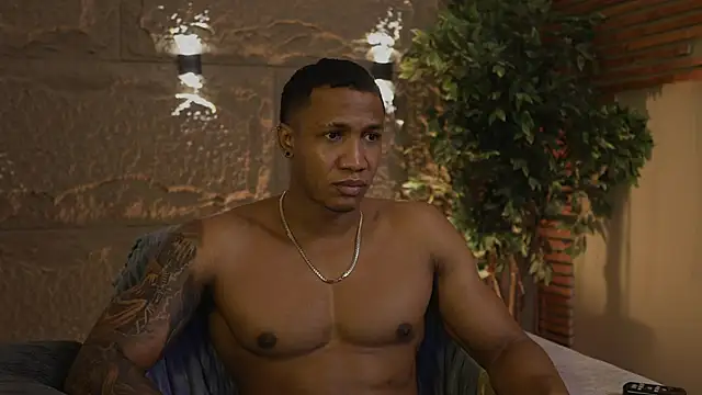 Logan Varela online show from October 7, 1:01 pm