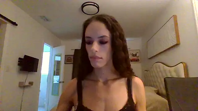 Snapshot of brookehoneynina chatting on July 16, 1:41 pm brookehoneynina online show from July 16, 1:41 pm