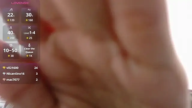 yourcuteneighbourr online show from March 26, 3:05 am