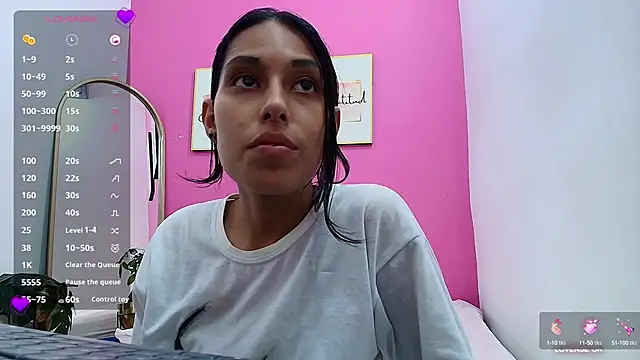 Snapshot of yourcuteneighbourr chatting on March 14, 9:35 am yourcuteneighbourr online show from March 14, 9:35 am