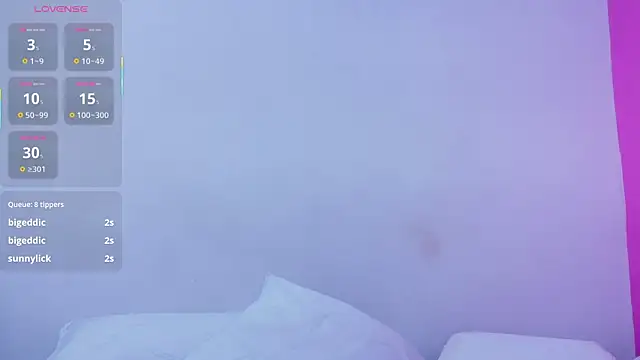 yourcuteneighbourr online show from January 15, 2:59 am