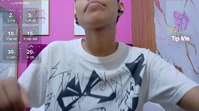 yourcuteneighbourr online show from April 7, 2:57 am