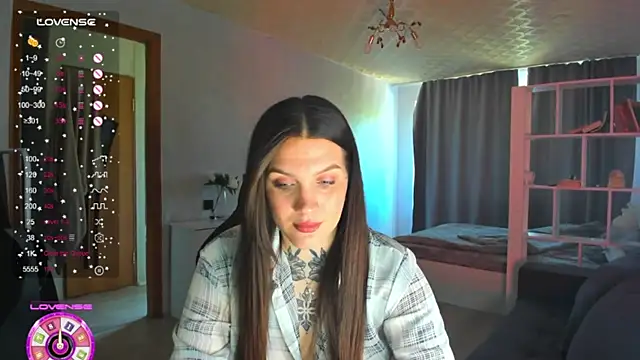 Snapshot of AizaRose chatting on May 14, 7:05 am AizaRose online show from May 14, 7:05 am