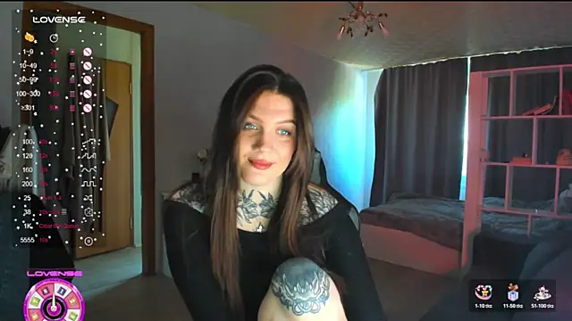 Snapshot of AizaRose chatting on May 13, 7:26 am AizaRose online show from May 13, 7:26 am