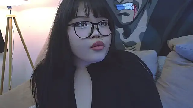 LeyaKan online show from February 13, 9:27 pm