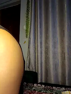 C-yoyo online show from March 18, 8:10 pm