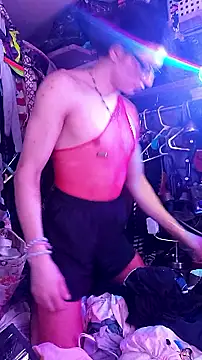 gurlnips online show from February 18, 4:10 am