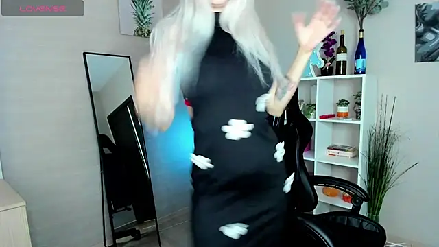 Mermaid N online show from September 10, 1:37 am