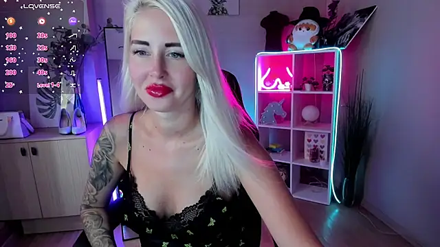 Snapshot of Mermaid_N chatting on July 16, 1:35 am Mermaid N online show from July 16, 1:35 am