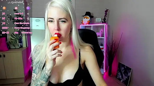 Mermaid N online show from April 1, 1:30 am