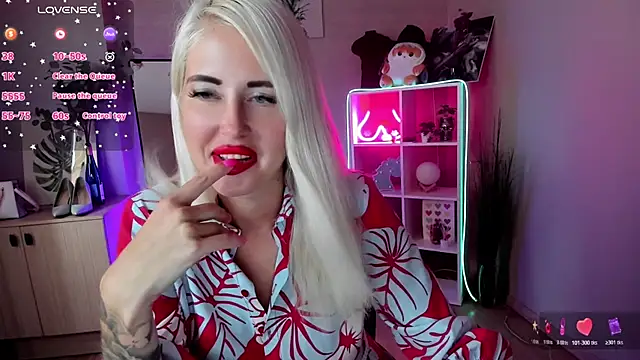Snapshot of Mermaid_N chatting on July 7, 1:41 am Mermaid N online show from July 7, 1:41 am