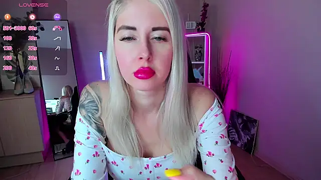 Mermaid N online show from May 26, 1:37 am