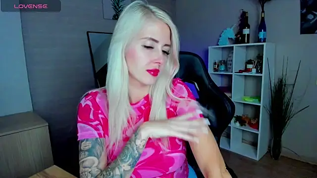 Mermaid N online show from October 17, 1:31 am