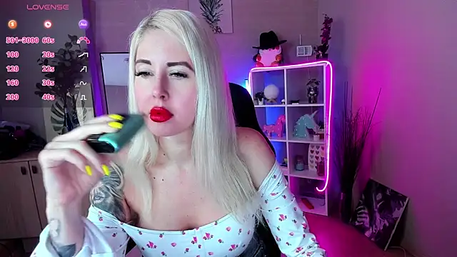 Mermaid N online show from May 12, 1:46 am