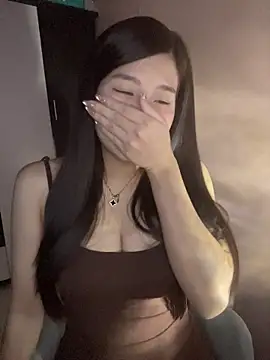 Bae1103 online show from February 8, 9:01 pm