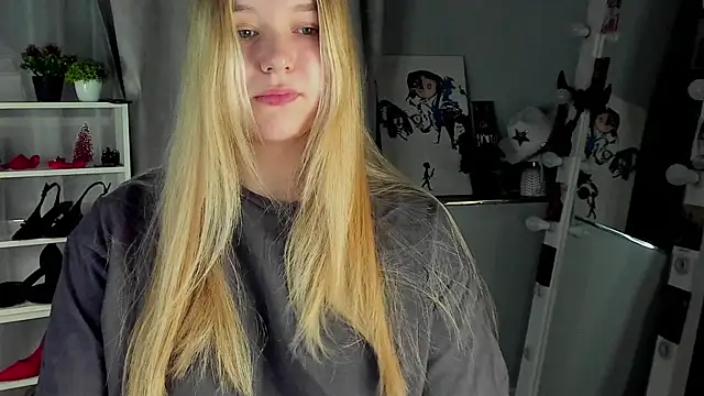 Rebecca Kelly online show from December 20, 2:36 am