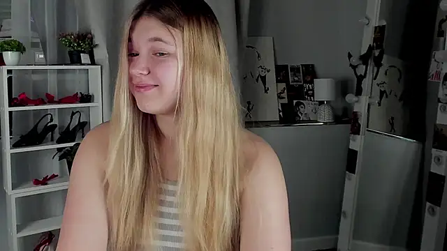 Rebecca Kelly online show from November 5, 2:47 am