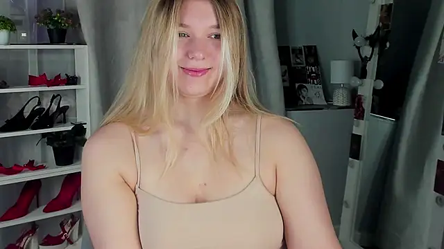 Rebecca Kelly online show from October 20, 2:02 am