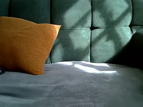 Snapshot of XOXO_NATASHALUCKY chatting on June 1, 6:13 am XOXO NATASHALUCKY online show from June 1, 6:13 am