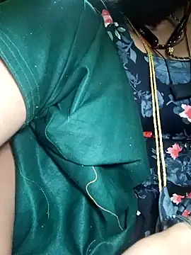 Snapshot of Cute_Suhani chatting on February 19, 5:06 pm Cute Suhani online show from February 19, 5:06 pm