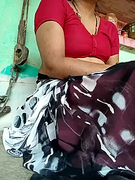 Snapshot of Cute_Suhani chatting on September 13, 8:03 am Cute Suhani online show from September 13, 8:03 am