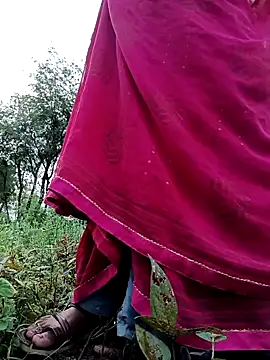 Snapshot of Cute_Suhani chatting on September 20, 1:10 am Cute Suhani online show from September 20, 1:10 am