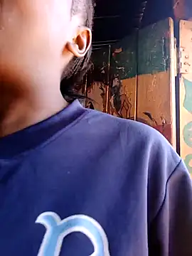  fiffii online show from February 4, 11:38 am