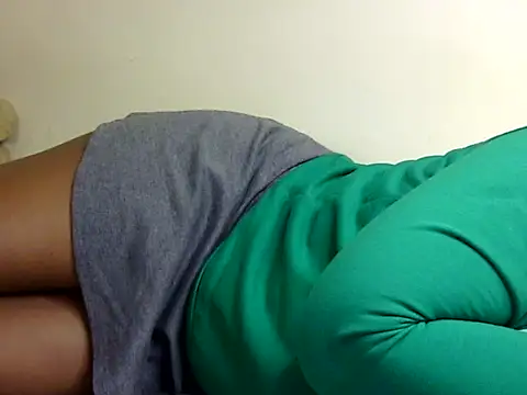 Sexxy slim honey online show from March 1, 7:25 pm